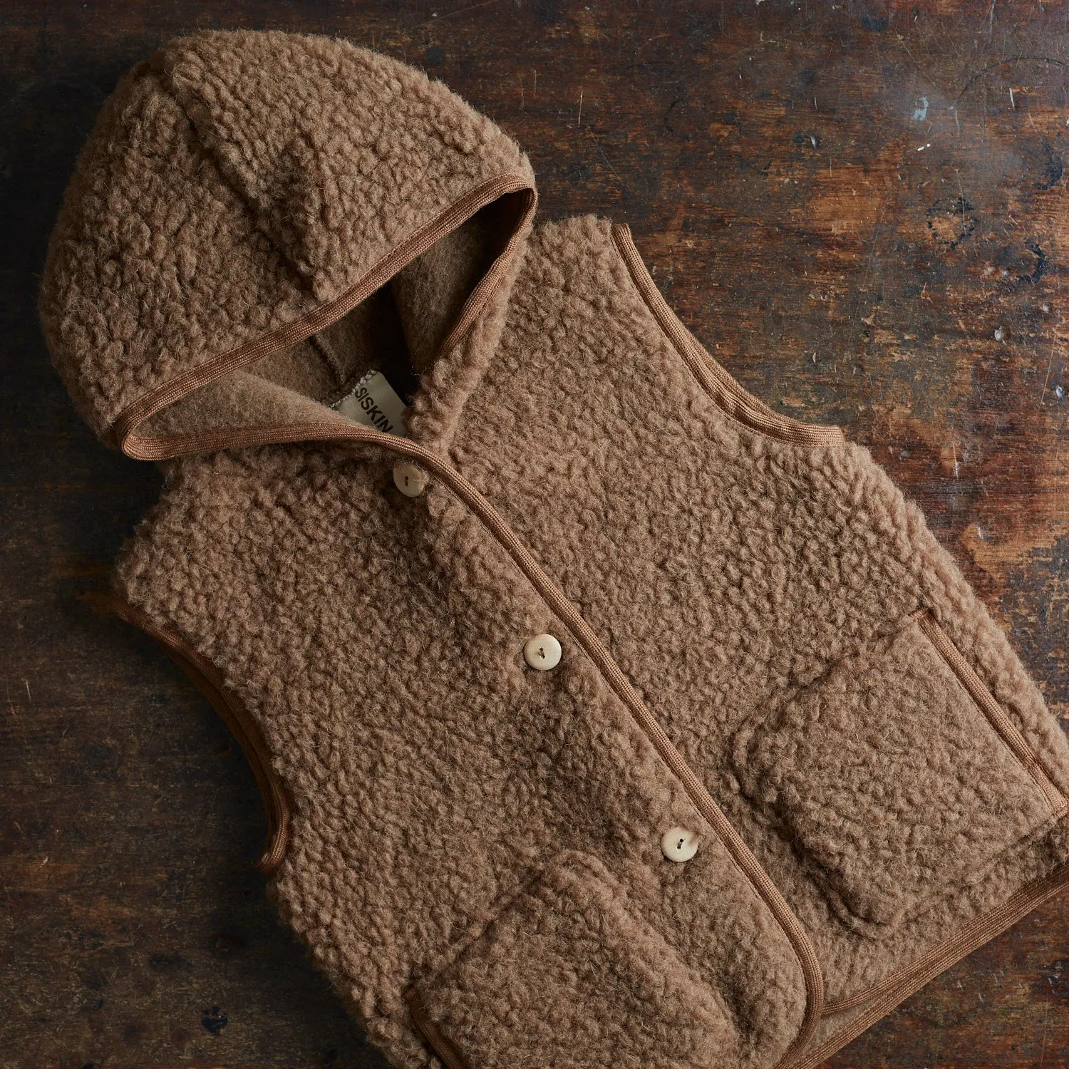 Badger Vest - Wool Teddy Fleece - Nutmeg