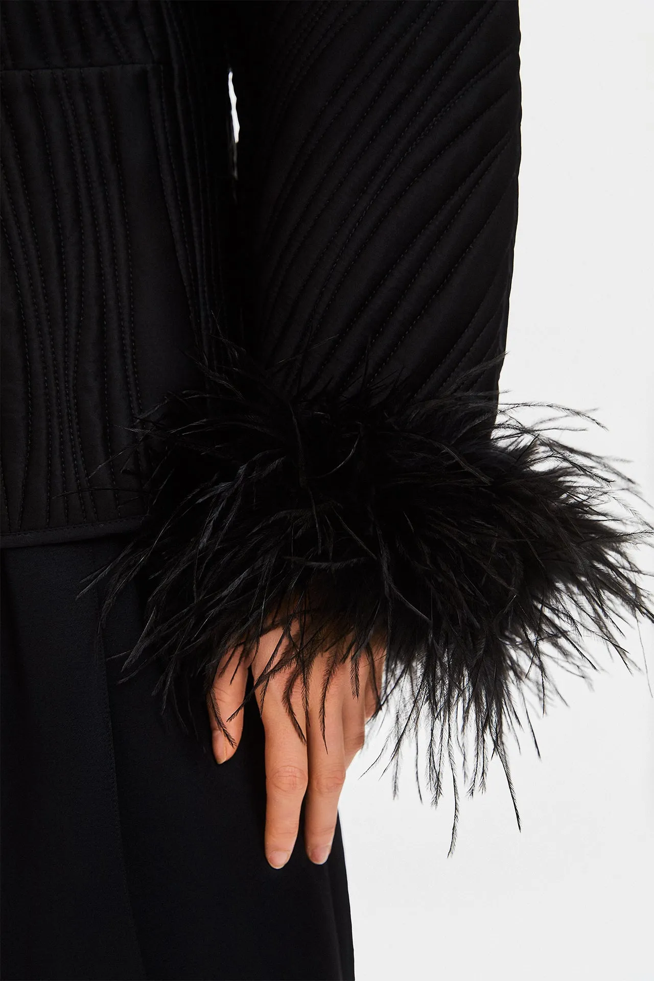 Black Hebao Jacket with Detachable Feathers