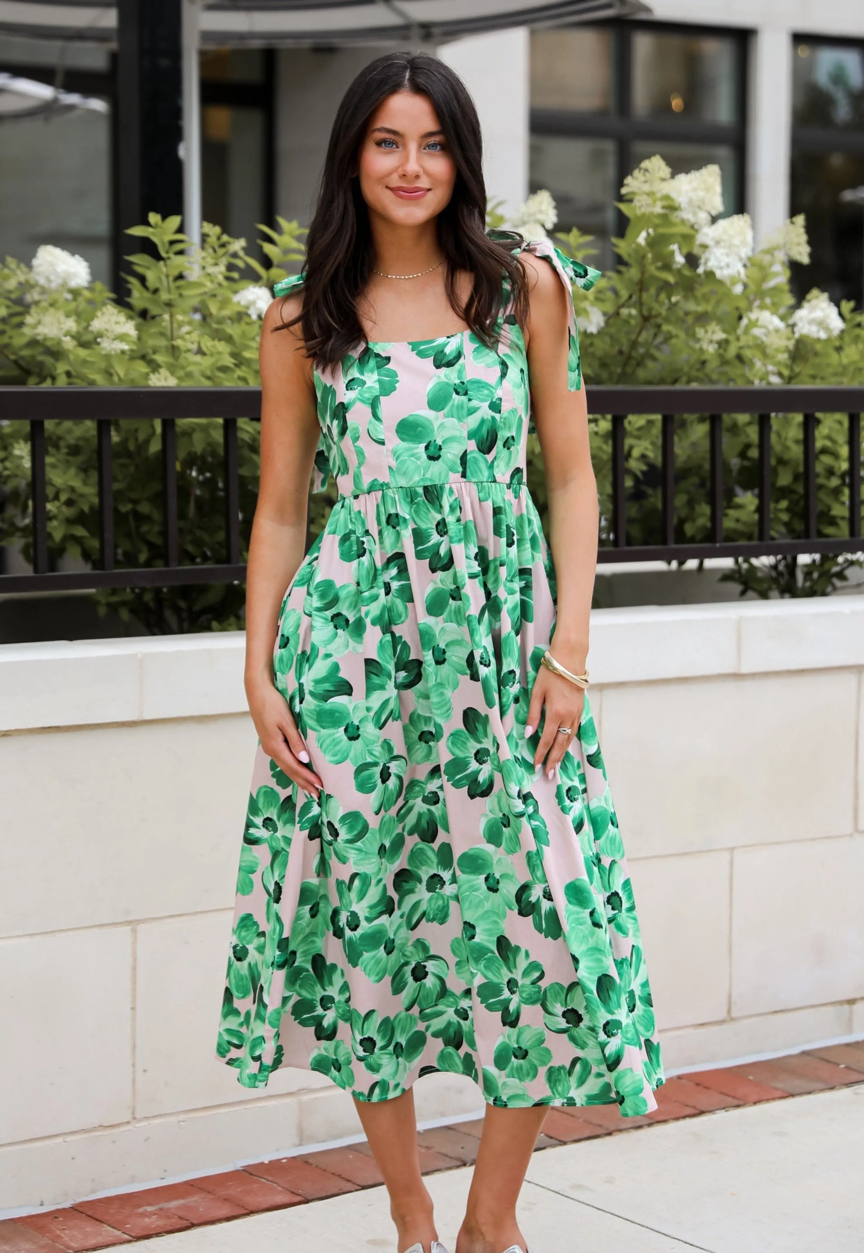 FINAL SALE - Flawlessly Breezy Blush Floral Midi Dress