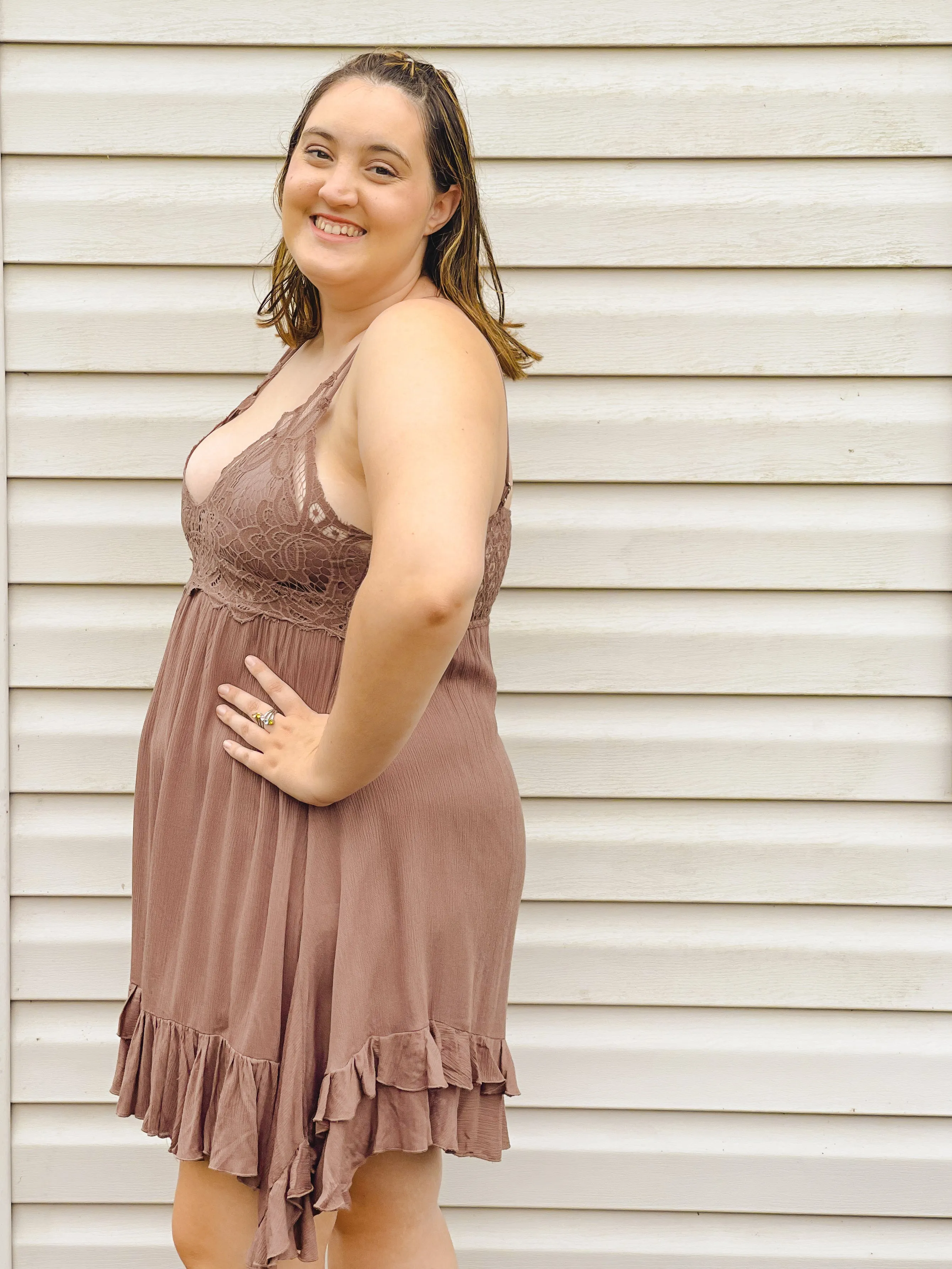 Happy Hour Lace Dress in Mocha