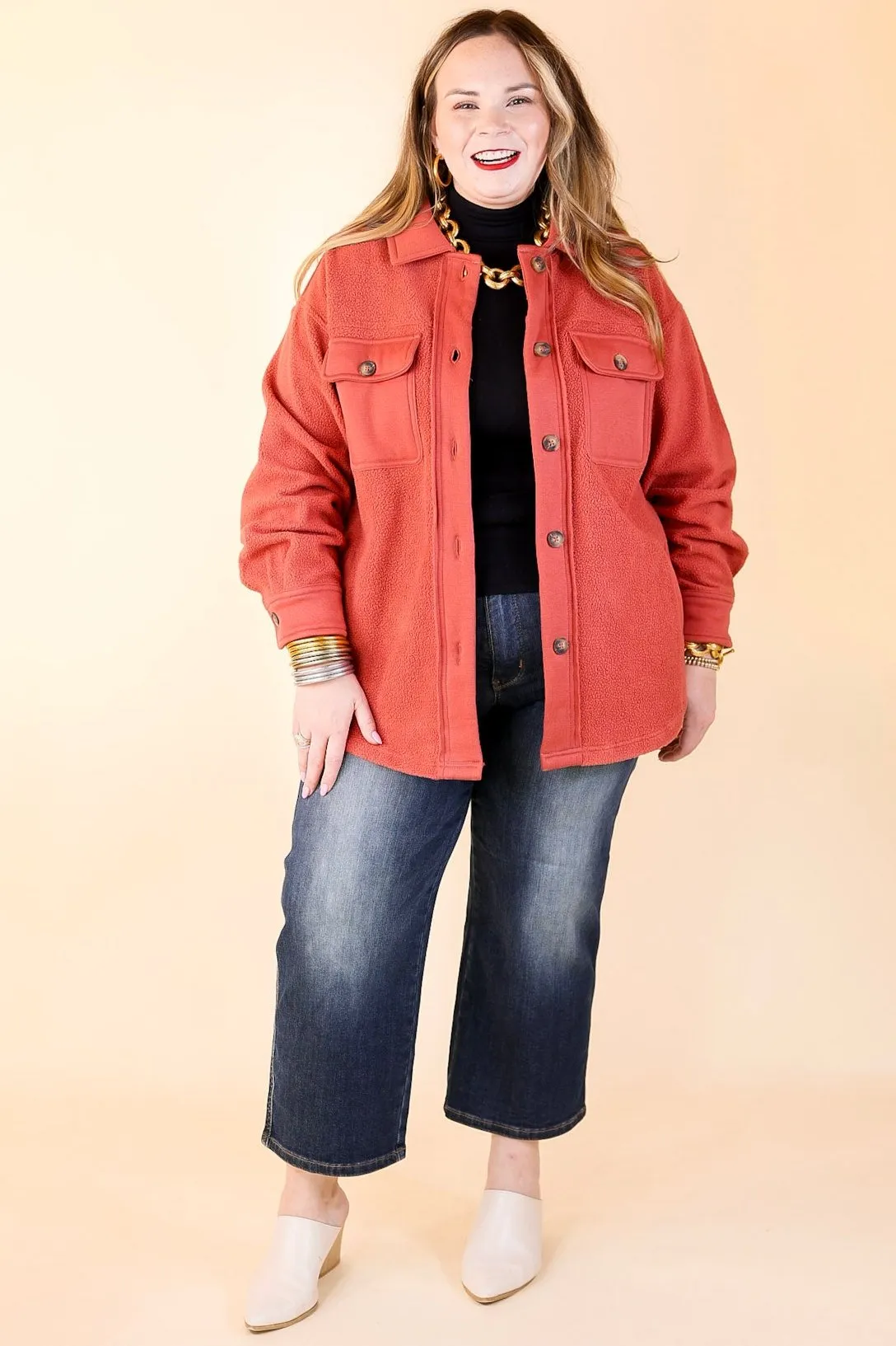 Hollywood Hike Button Up Fleece Jacket with Pockets in Clay Red