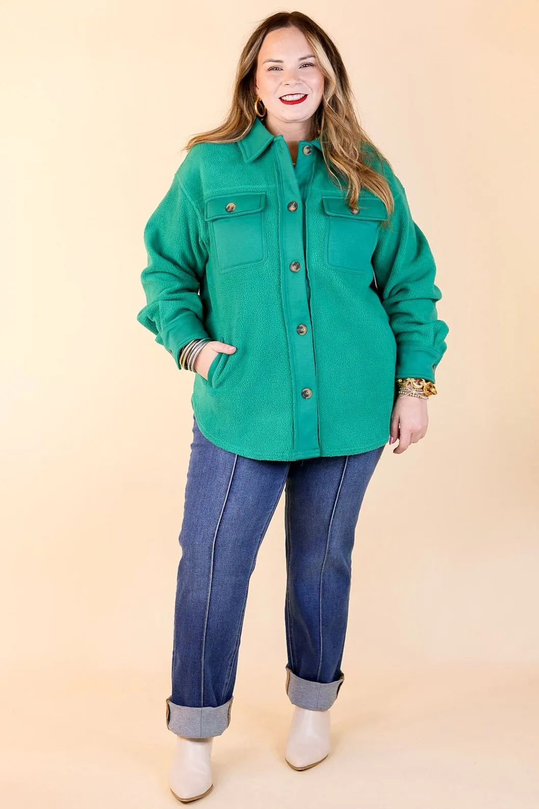 Hollywood Hike Button Up Fleece Jacket with Pockets in Green