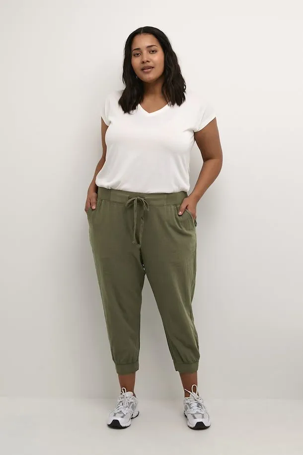 Kaffe Curve Capri Joggers in Khaki