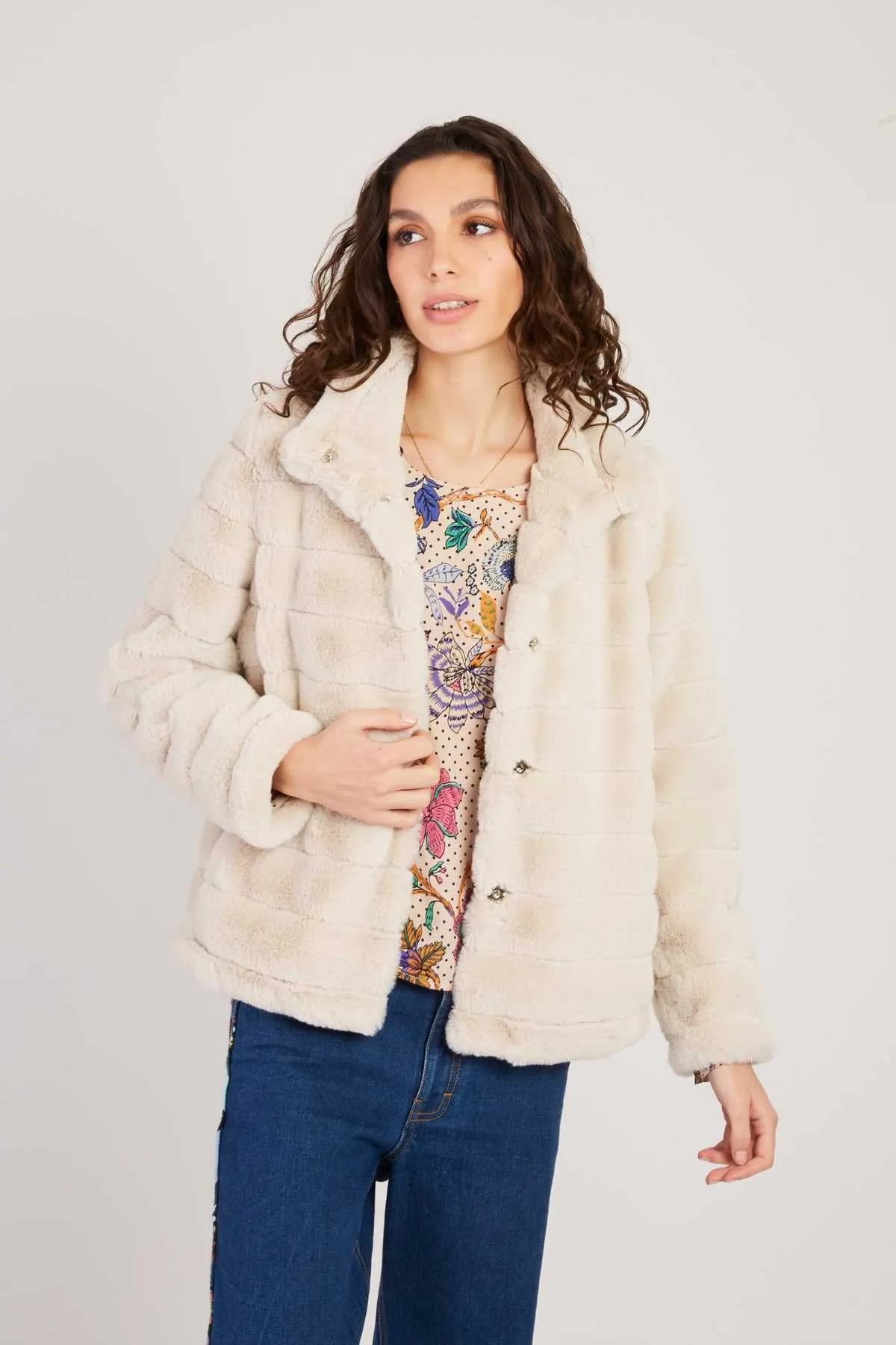 Lisette Faux Fur  Jacket -winter white