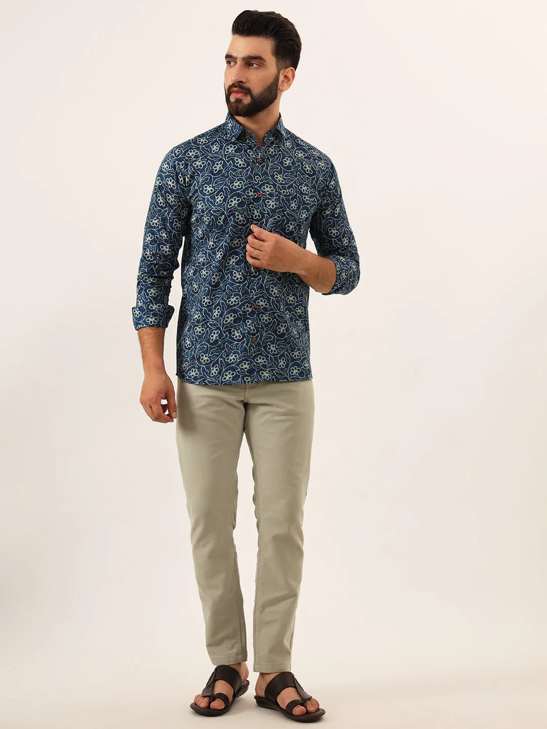 MILLENNIAL MEN Blue Floral Print Pure Cotton Regular Fit Casual Full Sleeve