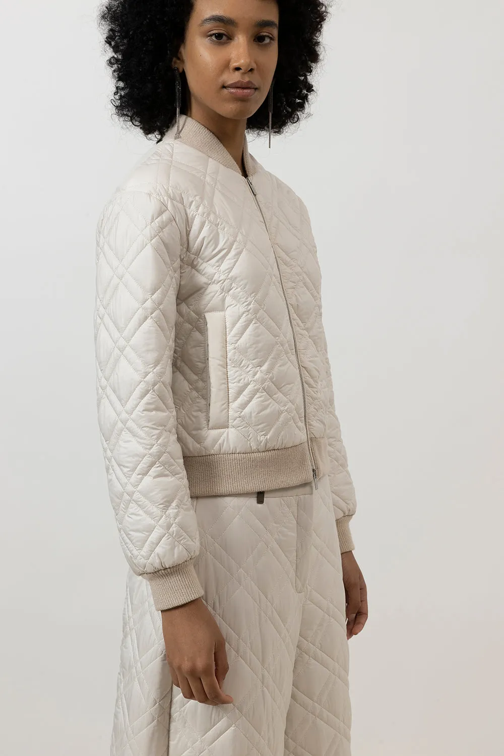 Quilted drip-proof bomber jacket