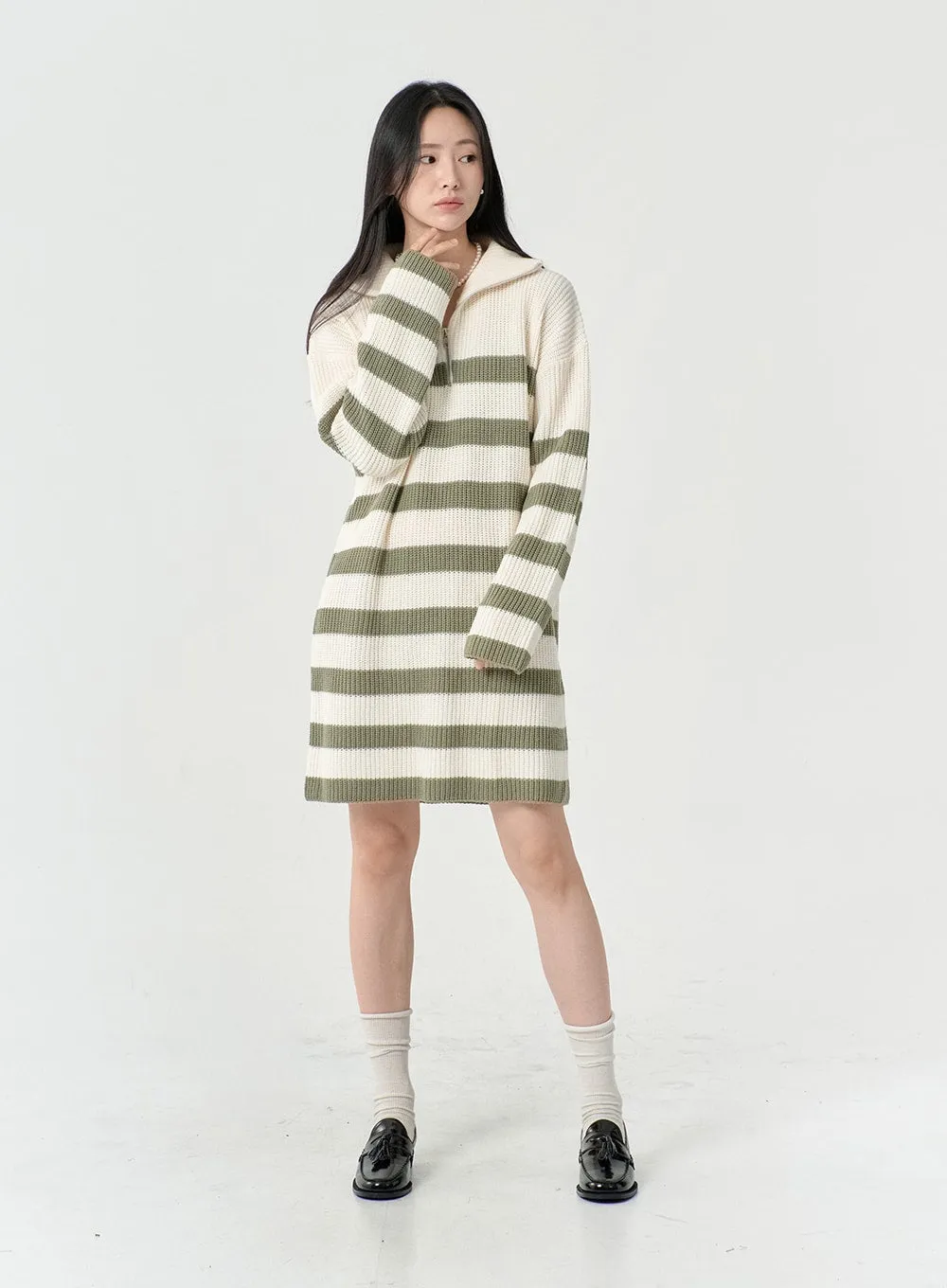 Two Tone Stripe Half Zip-Up Midi Knit Dress OS05