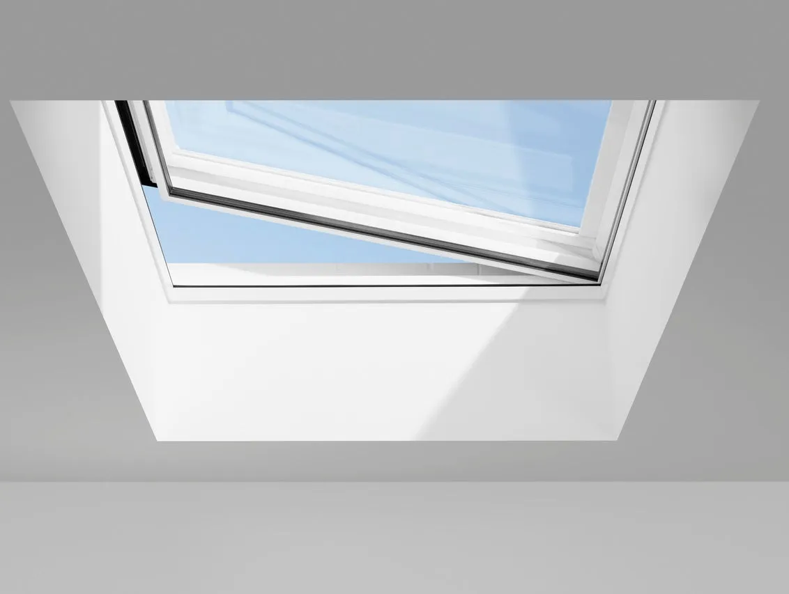 VELUX CVU 100100 1093 INTEGRA® Electric Curved Glass Rooflight Package 100 x 100 cm (Including CVU Triple Glazed Base & ISU Curved Glass Top Cover)